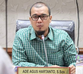 Kode Etik dan Taat Beracara Anggota DPRD Riau Disahkan, Ade Agus Hartanto: Tak Berlaku Surut